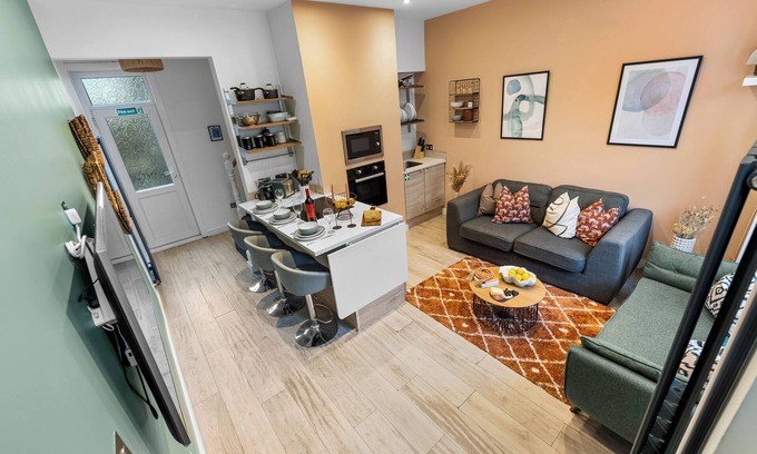 Portsmouth House | 3Bed KING/TWINs/pets/garden/beach/3bathrooms/Beach