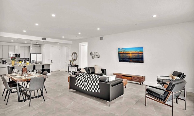 Harbordale Apartment | 3BR Condo in Fort Lauderdale with Rooftop Oasis