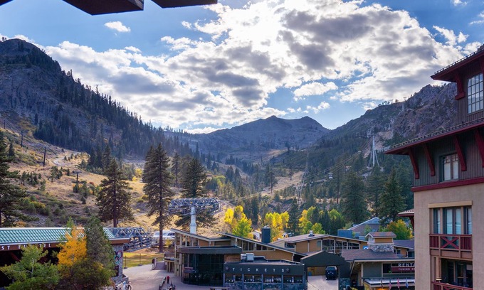 Olympic Valley Condo | 3BR Condo in the Village at Palisades - Premier