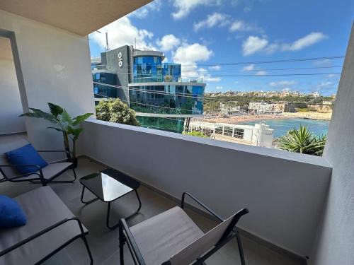 Paceville Apartment | 3BR Free Parking Paceville Beach