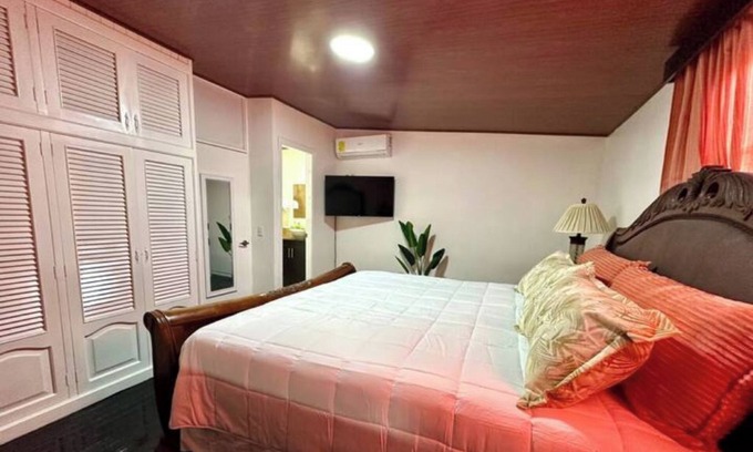 Tegucigalpa House | 3BR House-Near US Embassy