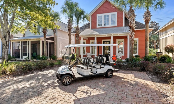 Sandestin House | 3BR Luxury Beach Bungalo w/6-Seater GOLF CART! Near Pool, Beach Tram, Wharf.