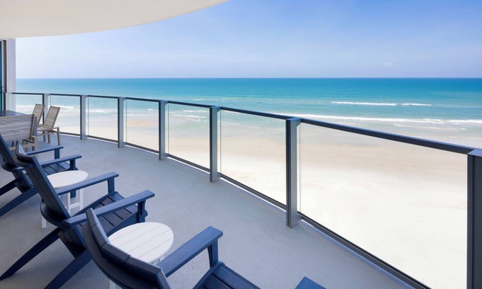 Daytona Beach Condo | 3BR Oceanfront Getaway: Pool, Gym, Dual Masters, Full Kitchen 701