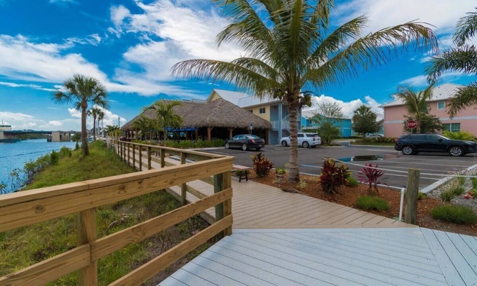 Merritt Island House | 3BR Townhouse Summary