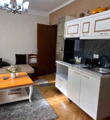 Blloku Apartment | 3M Urban Stay