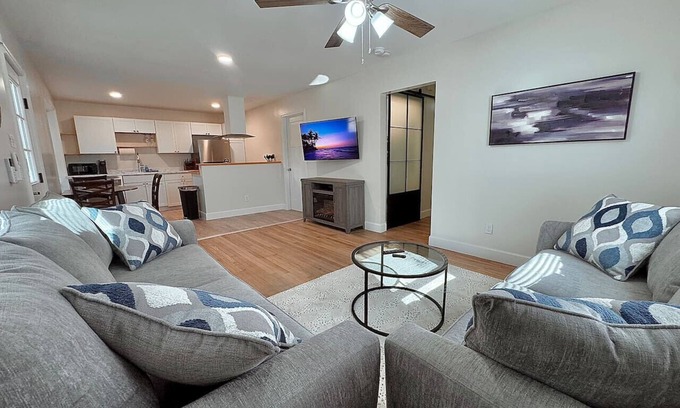 Port Royal House | 3Min To Parris Island. Pets Yes