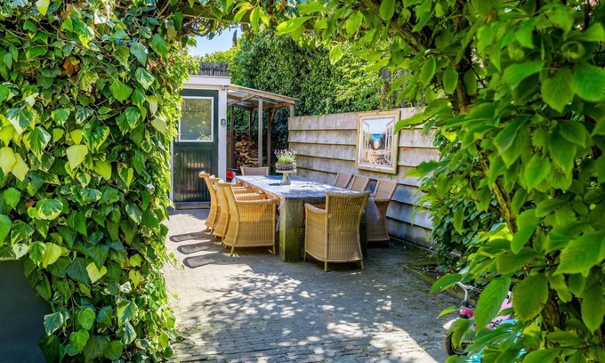 Aagtekerke House | 4-10 persons holiday home in Aagtekerke