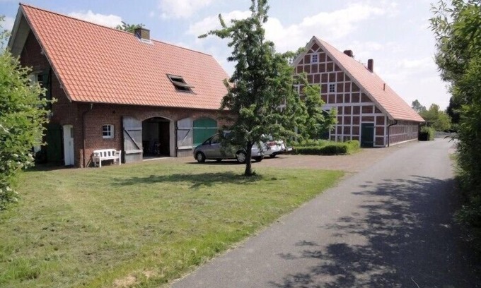 Neuhaus House | 4 * apartment in the sep. Outbuilding of a Lower Court.