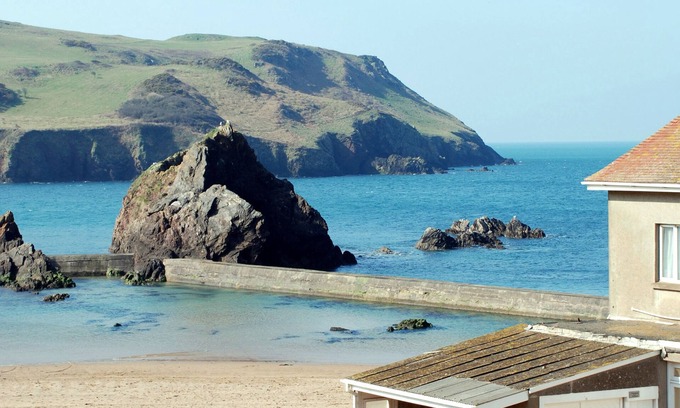 Hope-Cove Cottage | 4 Armada House