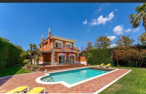 Lagos Villa | 4 bed 4 bathroom villa Quinta da Boavista