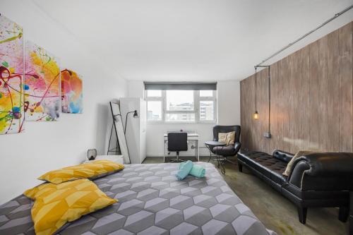 Bunhill Apartment | 4-bed Flat with Stunning Views