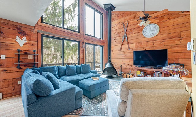 Hidden Valley House | 4 bed in Hidden Valley Resort, Slope View
