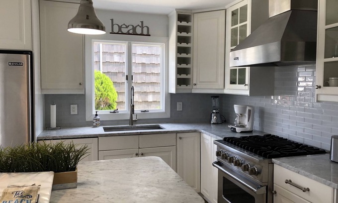 Ortley Beach House | 4 Bedroom, 2 Bath Beach Block Property 6 Washington Ave, Lavalette NJ