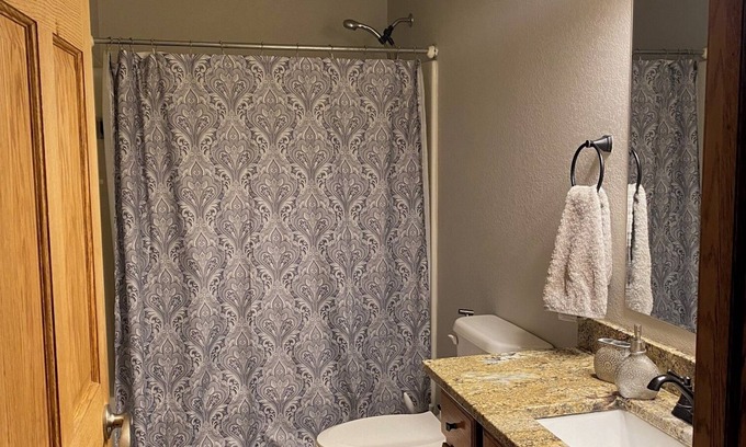 Belle Fourche House | 4 Bedroom, 3 Bathroom House in the Center of the Nation