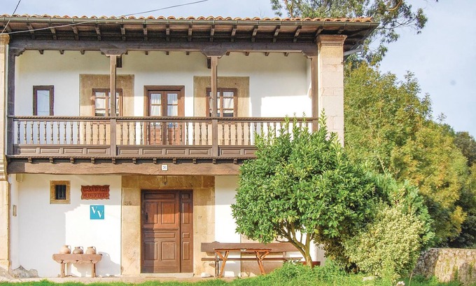 Bricia House | 4 bedroom accommodation in Posada de Llanes