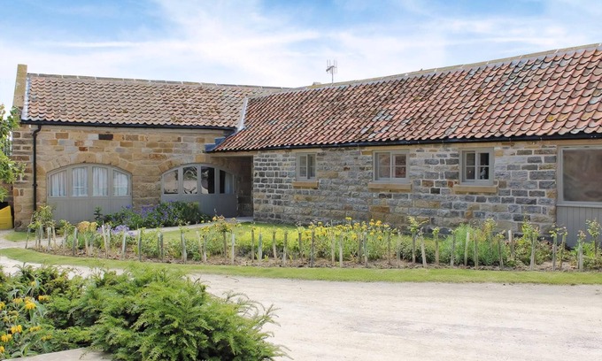 Scarborough Cottage | 4 bedroom accommodation in Scalby, Scarborough