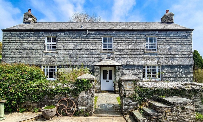 Fivelanes Cottage | 4 bedroom accommodation in Launceston
