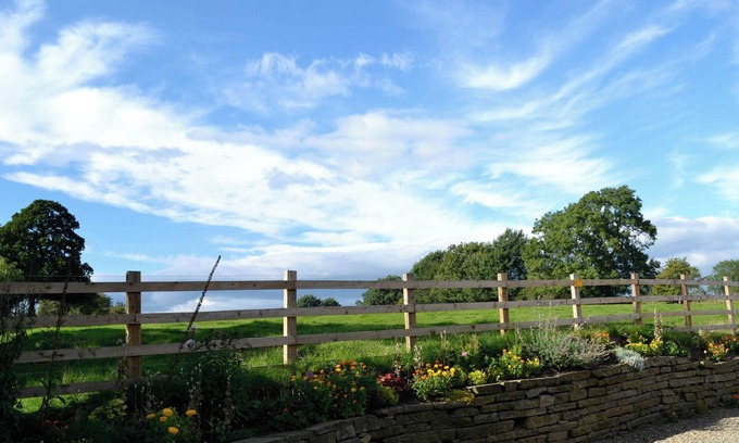 Clitheroe Cottage | 4 bedroom accommodation in Paythorne, near Skipton