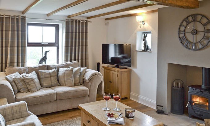 Llandovery Cottage | 4 bedroom accommodation in Rhandirmwyn, near Llandovery