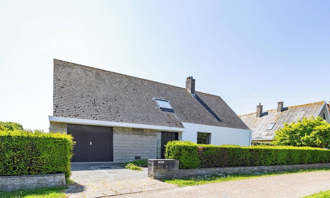 Mariakerke Villa | 4 bedroom accommodation in Oostende