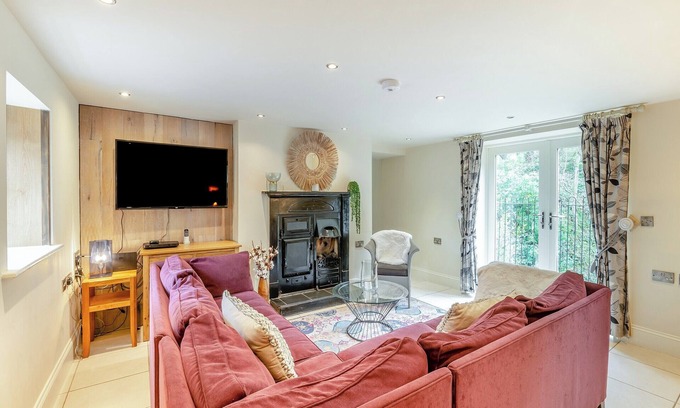 Sandsend Cottage | 4 bedroom accommodation in Sandsend, near Whitby