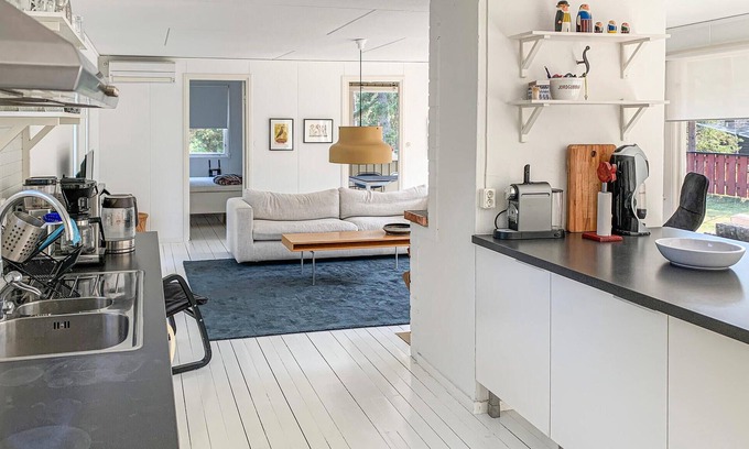 Aahus House | 4 bedroom accommodation in Yngsjö