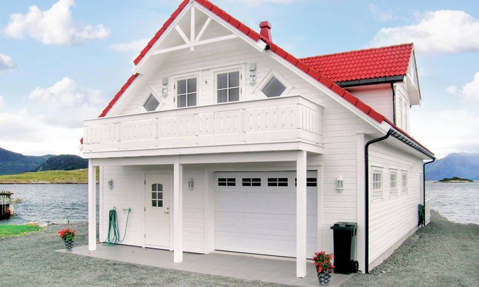 Sande House | 4 bedroom amazing home in Sandshamn