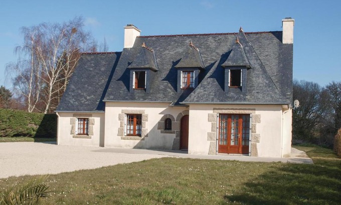 Pleubian House | 4 Bedroom Amazing Home In Pleubian