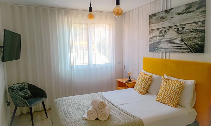 Coimbra Condo | 4-bedroom apartment, patio, 5 minutes from Coimbra University