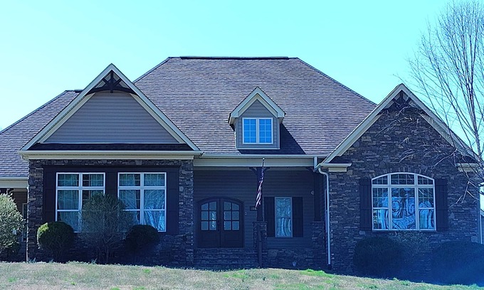 Mount Mourne House | 4-bedroom house in fabulous China Grove with AC, WiFi