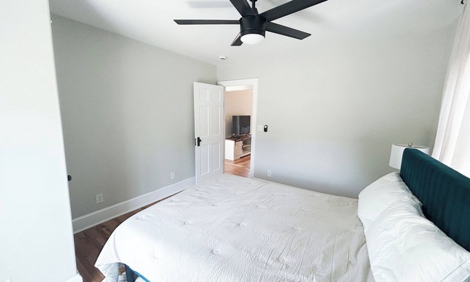 Cape Charles House | 4-bedroom house with historic charm in Cape Charles!