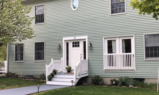 Gloucester House | 4 Bedroom LUX House/with Pool Next Door