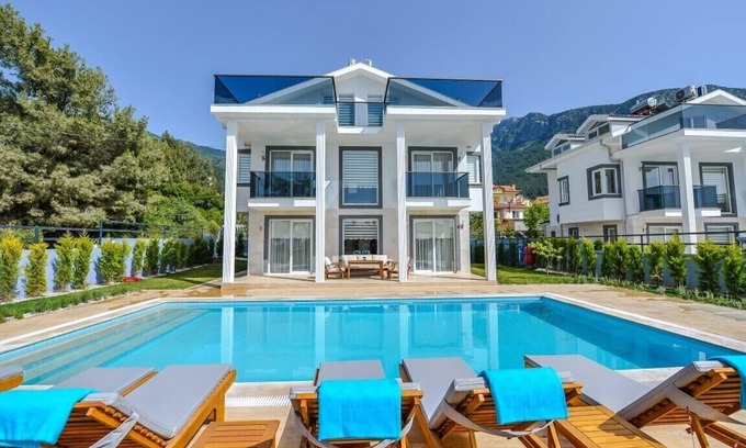 Oludeniz Villa | 4 bedroom luxury villa sardunya in ölüdeniz fethiye