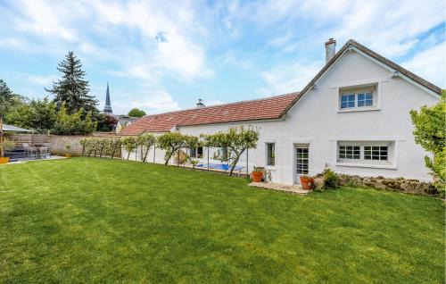 Amblainville House | 4 Bedroom Nice Home In Amblainville