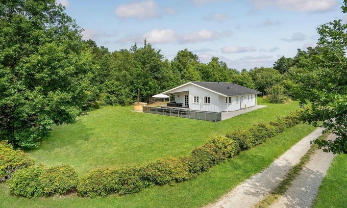 Glesborg House | 4 bedroom stunning home in Glesborg