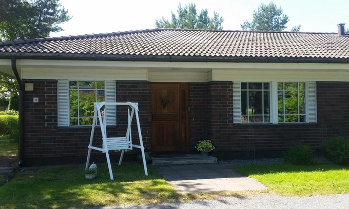 Pori Apartment | 4 Bedrooms near Center - Kranni