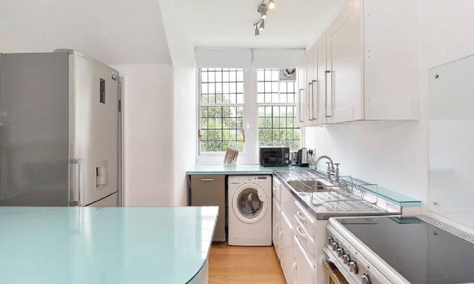 Brompton & Hans Town Apartment | 4 bedrooms penthouse in Knightsbridge
