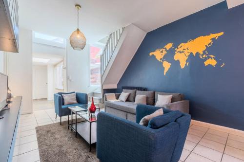 Roubaix Apartment | 4 BR & 4 bathroom house close to Parc Barbieux
