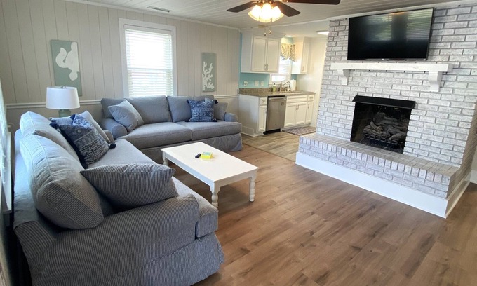 North Myrtle Beach House | 4 BR beach house 2 blocks from ocean in Cherry Grove! Dog friendly!