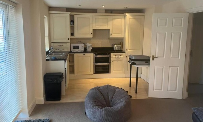 Hartlepool Apartment | 4 Chart House