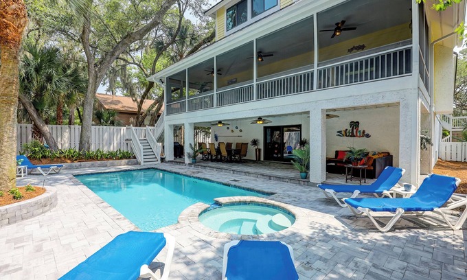 Hilton Head Island House | 4 Dogwood Lane - 3rd row (100 yards) from the ocean with Private Pool