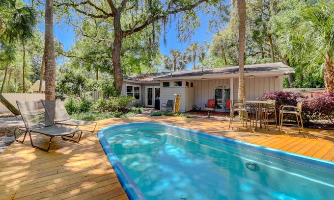 Hilton Head Island House | 4 Hickory Lane 3 BR Pool Forest Beach