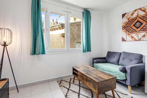 Beziers City Centre Apartment | 4 - Historic Heart - Cathedral