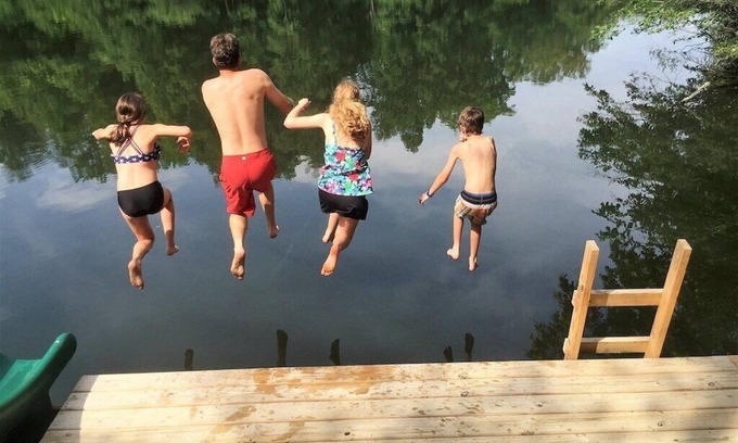 Lake Lure Cabin | 4 LUCKY DUCKS by Carolina Properties - Hot Tub!