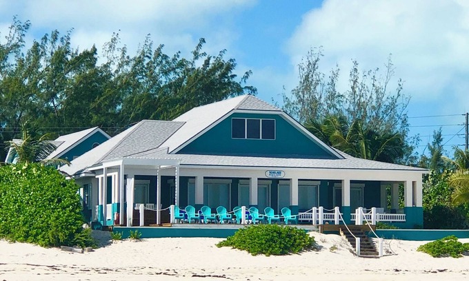 Tar Bay House | 4 Master Suites - Stunning Beach - Huge Sun Deck - Featured On HGTV