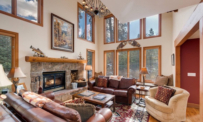 Warrior's Mark House | 4 Masters/Walk to Town/Hot Tub/Great for Multi-Families/Read the Reviews!