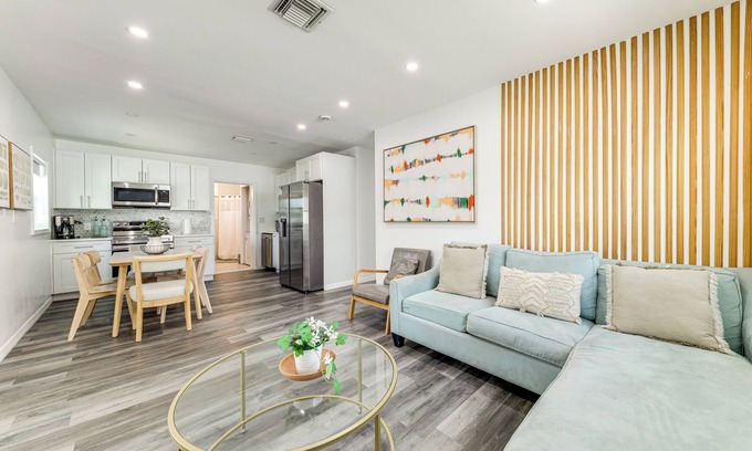 North Andrews Gardens House | 4 Mi to Beach: Home w/Patio in Fort Lauderdale!