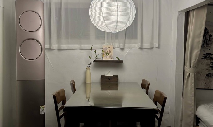 Sajik-dong Apartment | 4 minutes walk from Gyeongbokgung Station | Korean traditional house| 3BR