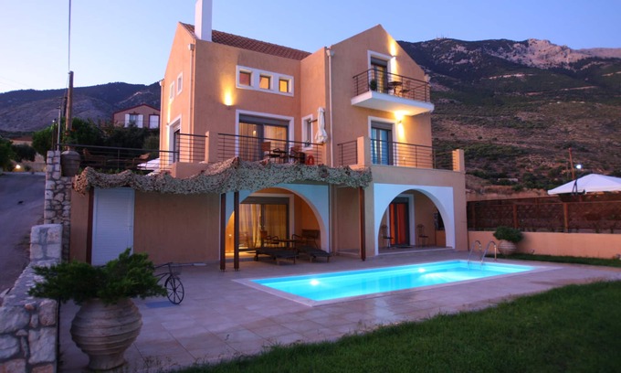 Lourdata Villa | 4 People Villa with Private Pool and unique Sea Views of Ionian Sea and Zante