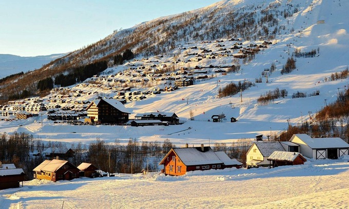 Myrkdalen Apartment | 4 person holiday home in Vossestrand
